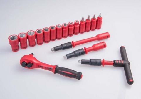 PROMOCJA - 25VE01MRV - ZESTAW NASADEK IZOLOWANYCH 1/4" 18cz. KRÓTKIE. 6-kąt. 5 - 14mm. Z AKCESORIAMI. CHROM. KASETA Z TWORZYWA PROMOCJA - 25VE01MRV - ZESTAW NASADEK IZOLOWANYCH 1/4" 18cz. KRÓTKIE. 6-kąt. 5 - 14mm. Z AKCESORIAMI. CHROM. KASETA Z TWORZYWA